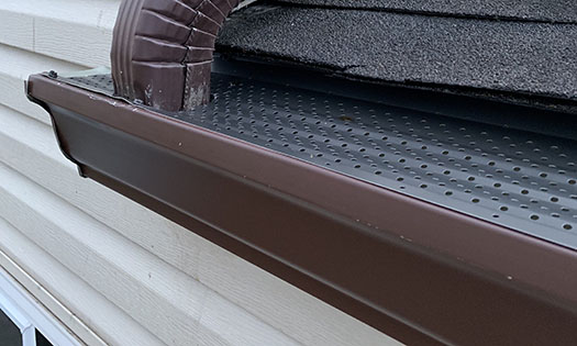 gutter-rx-dark-bronze-gutter-guards-on-6-inch-brown-gutters