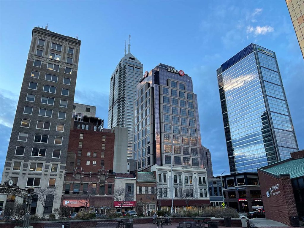 photo of downtown Indianapolis Indiana from market square at dusk