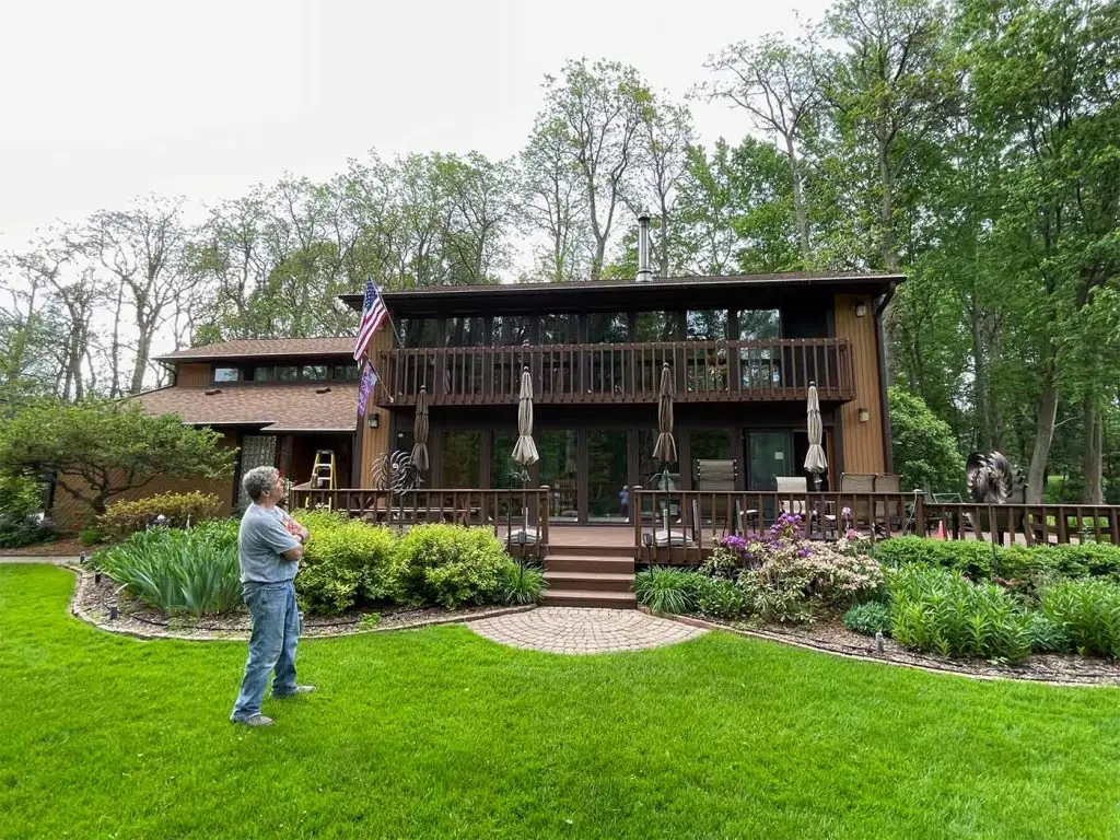 MasterShield gutter guards installed on 5-inch gutters in Utica, MI